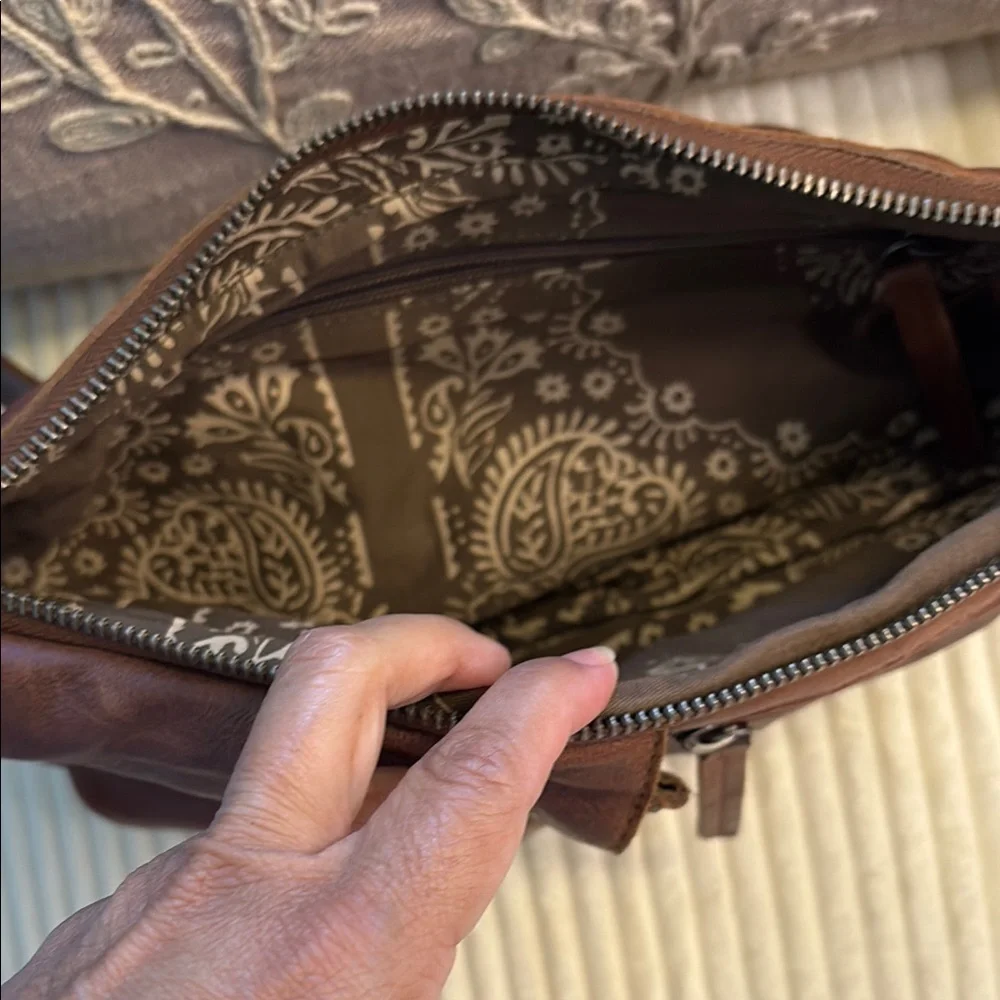 We The Free Vintage Brown Leather Bag with Studded Detail - Picture 4 of 4